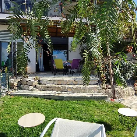 Casa Del Poggio Barone - Limone Villa Rodi Exterior photo